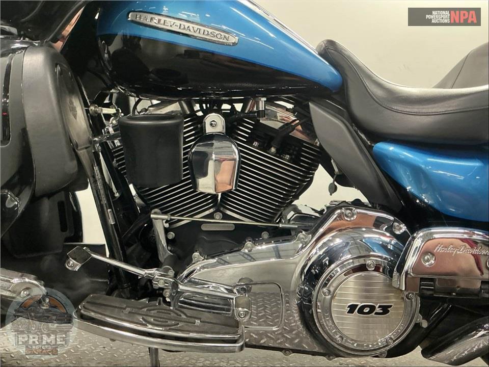 2011 Harley-Davidson FLHTK ELECTRA GLIDE UL LI — фото 7