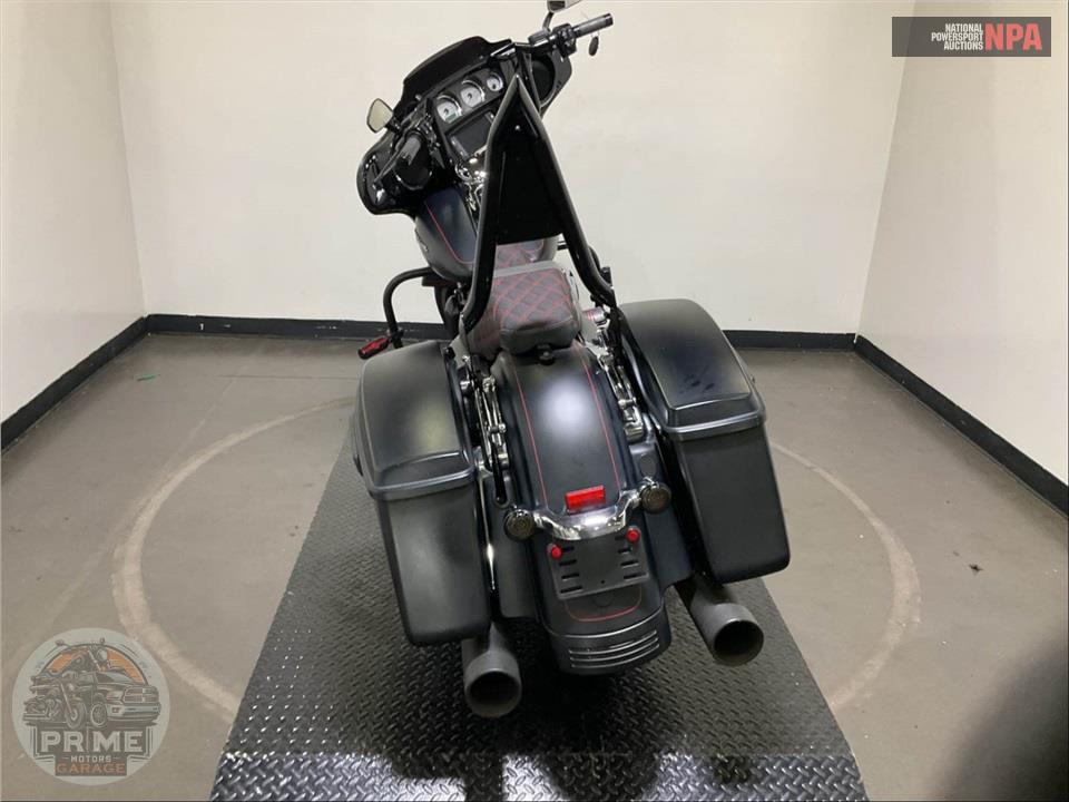 2014 Harley-Davidson FLHXS STREET GLIDE — фото 4