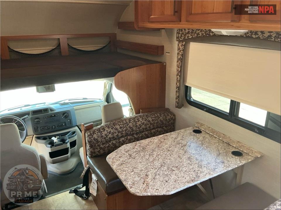 2017 Jayco M-23 XM FORD E450 - REDHAWK SERIES — фото 9