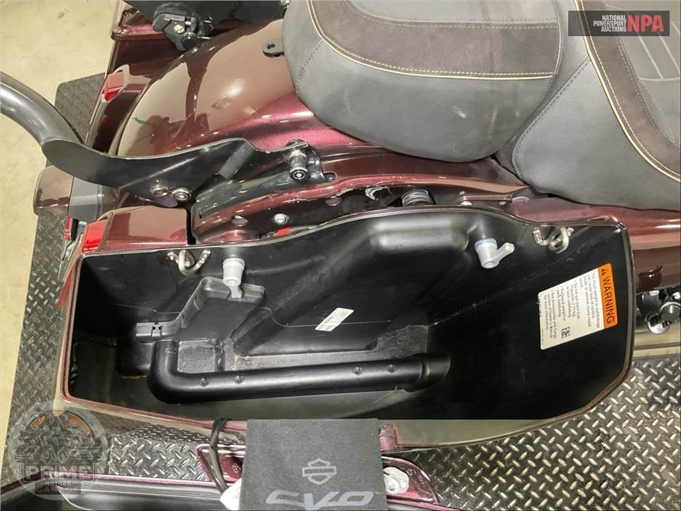 2024 Harley-Davidson FLHXSE CVO STREET GLIDE — фото 31