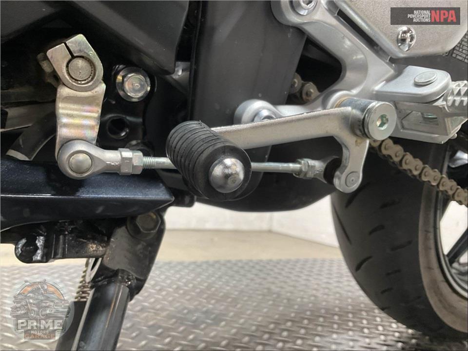2023 Yamaha YZF-R3 — фото 23