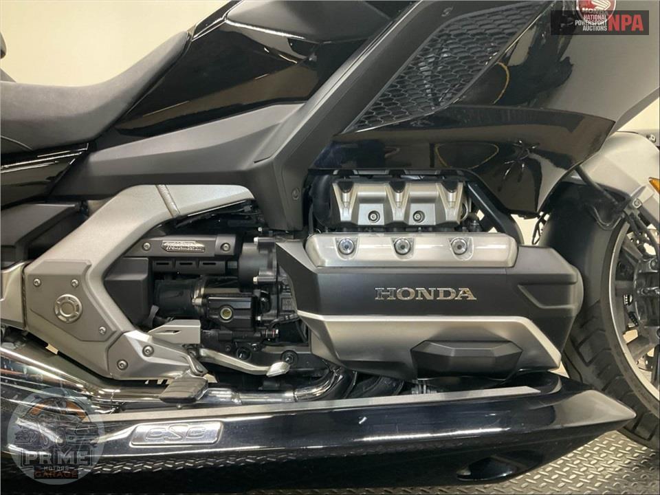 2023 Honda GL1800D GOLDWING TOUR DCT — фото 6