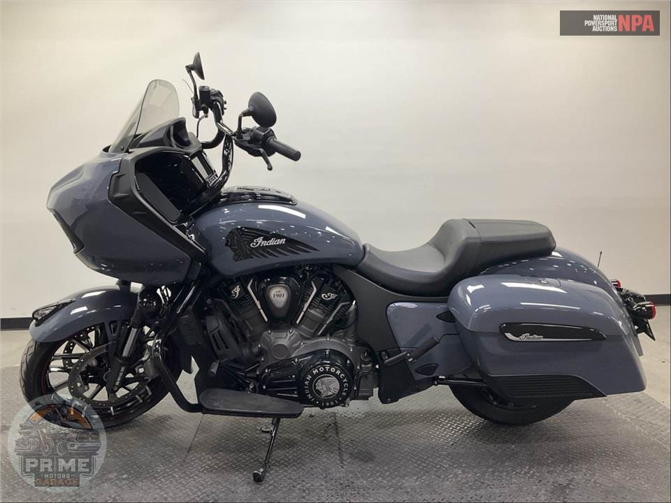 2022 Indian Motorcycle CHALLENGER DARK HORSE ICON — фото 3