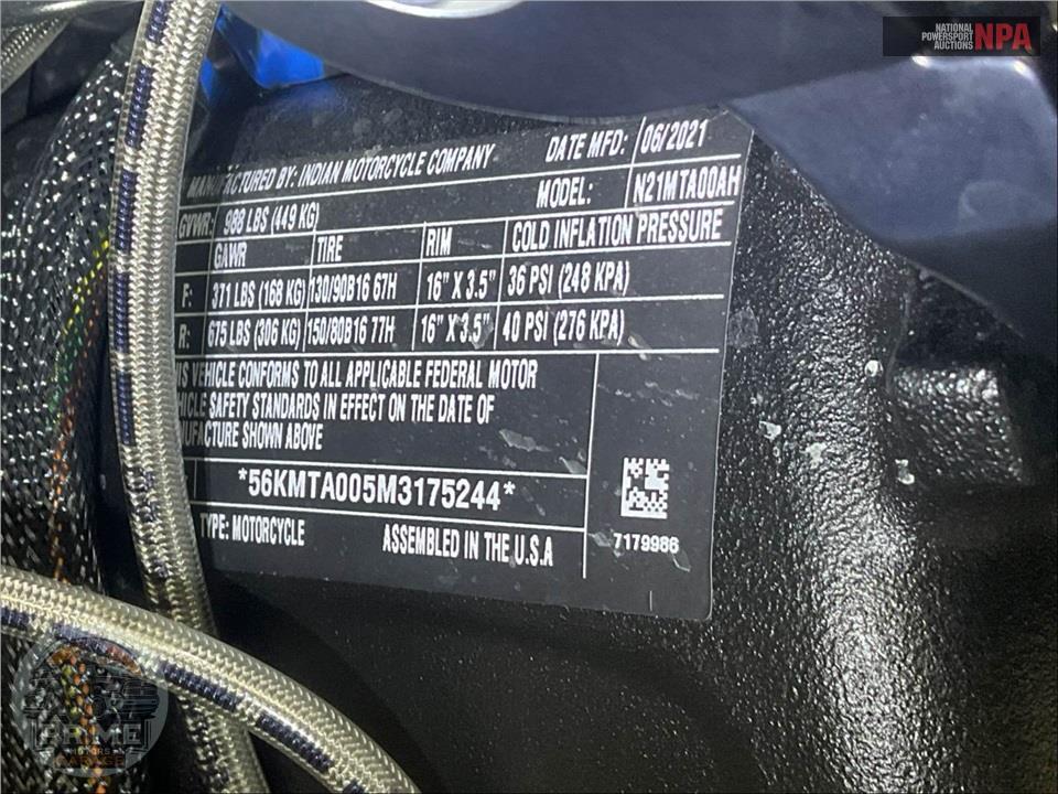 2021 Indian Motorcycle SCOUT BOBBER (ABS, BLACK SMOKE) — фото 17