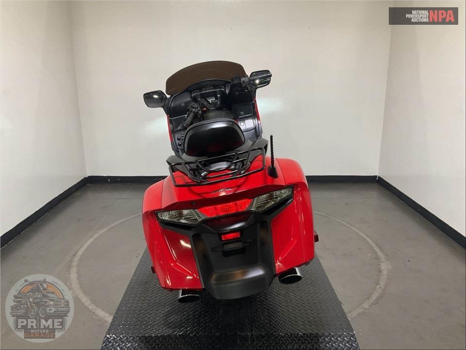 2013 Honda GL1800BDD GLDWNG F6B DLX — фото 4