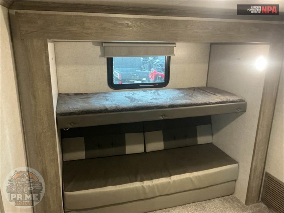 2021 Salem By Forest River M-369BL - HEMISPHERE FIFTH WHEEL SERIES — фото 12