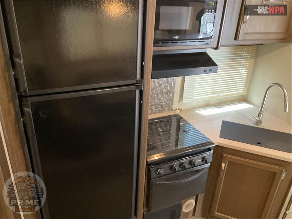 2018 Keystone Rv M-31 BKPR - BULLET PREMIER SERIES — фото 18