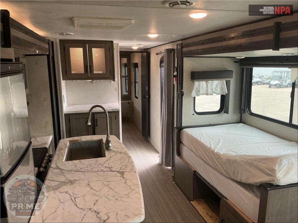 2021 Keystone Rv M-30 RLDS - HIDEOUT LUXURY SERIES — фото 8