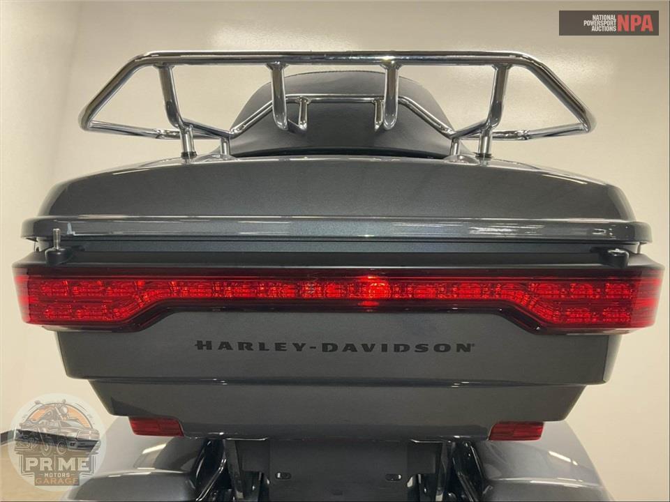 2022 Harley-Davidson FLHTK ULTRA LIMITED — фото 24