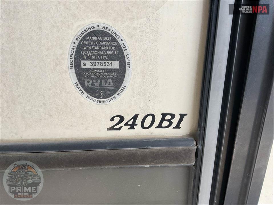 2016 Crossroads Rv M-240 BI - SUNSET TRAIL SUPER LITE SERIES — фото 5
