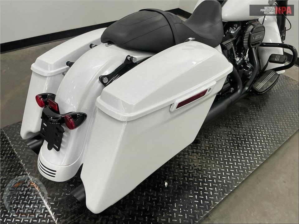 2024 Harley-Davidson FLHRXS ROAD KING SPECIAL — фото 19