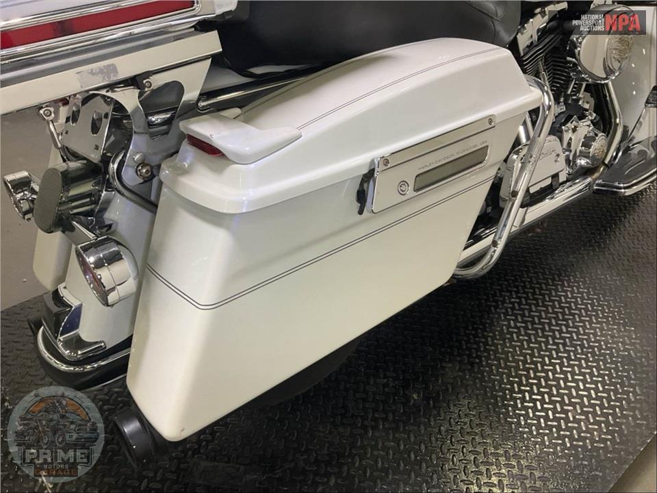 2005 Harley-Davidson FLHTCUI ULTRA CLASSIC ELECTRA GLIDE — фото 27