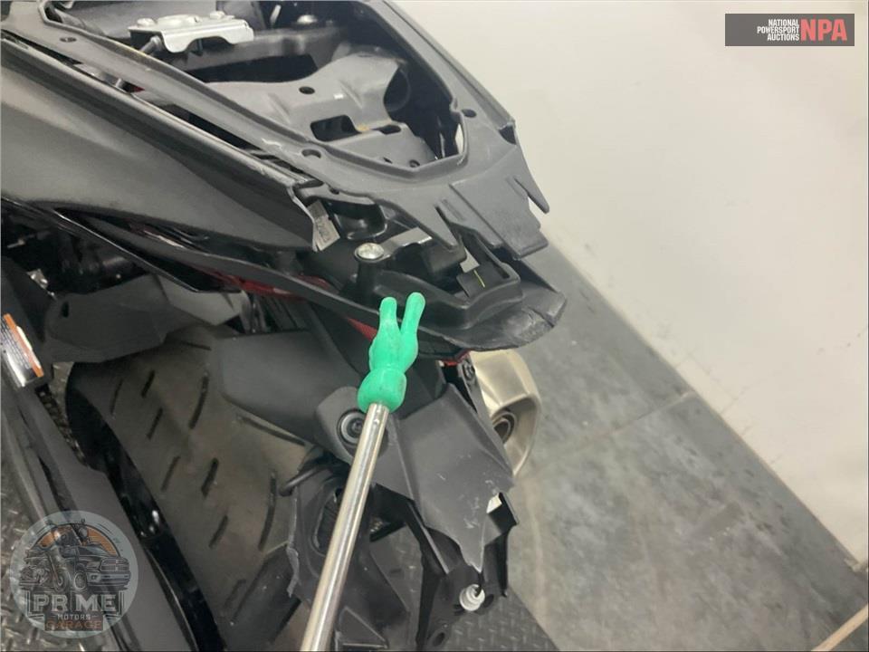 2024 Kawasaki ZX400PRFNL NINJA ZX-4R (ABS) — фото 18