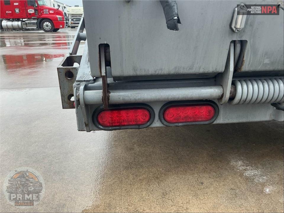 2022 Diamond C Trailers FMAX212 — фото 8