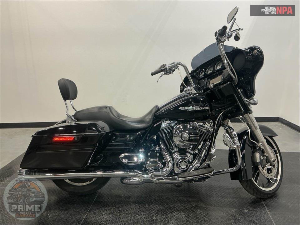 2014 Harley-Davidson FLHXS STREET GLIDE — фото 1