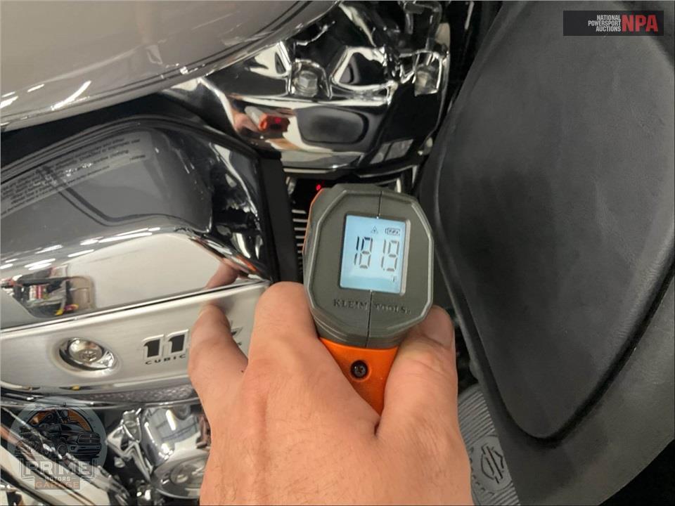 2024 Harley-Davidson FLHTCUTG TRI GLIDE ULTRA CLASSIC — фото 8
