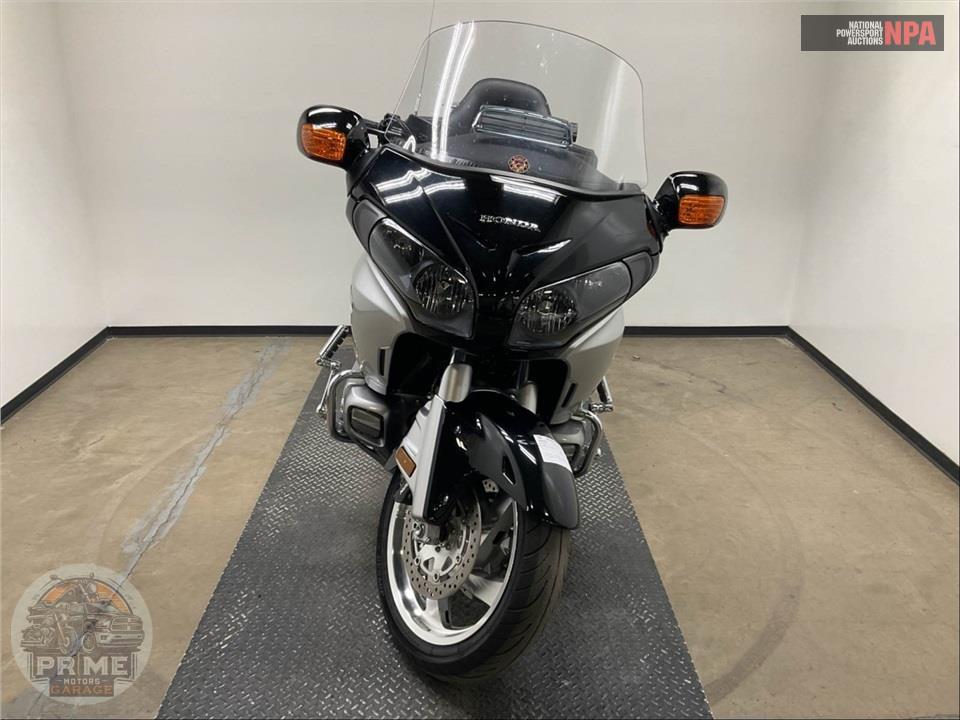 2012 Honda GL1800HPMC GOLDWING — фото 2