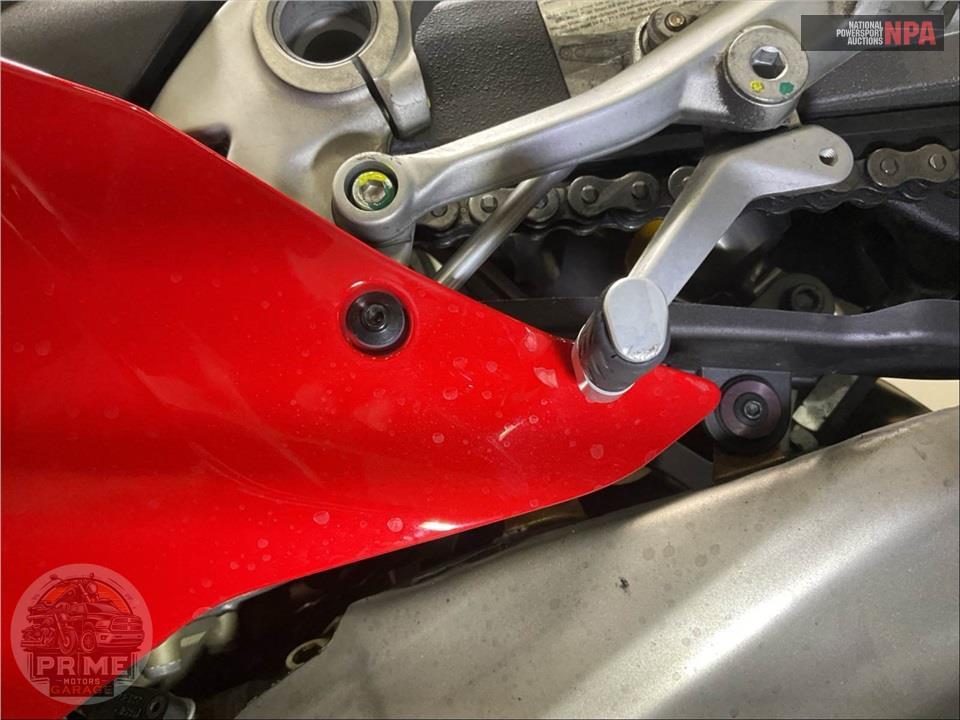 2025 Ducati PANIGALE V4 S — фото 33