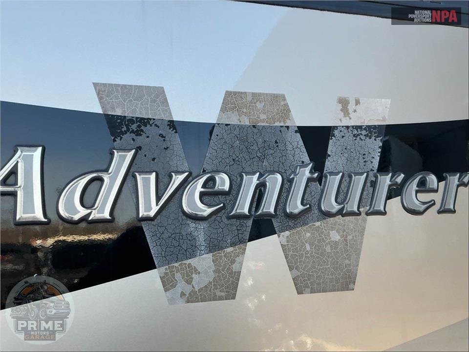 2011 Winnebago M-35P-FORD - ADVENTURER SERIES — фото 43