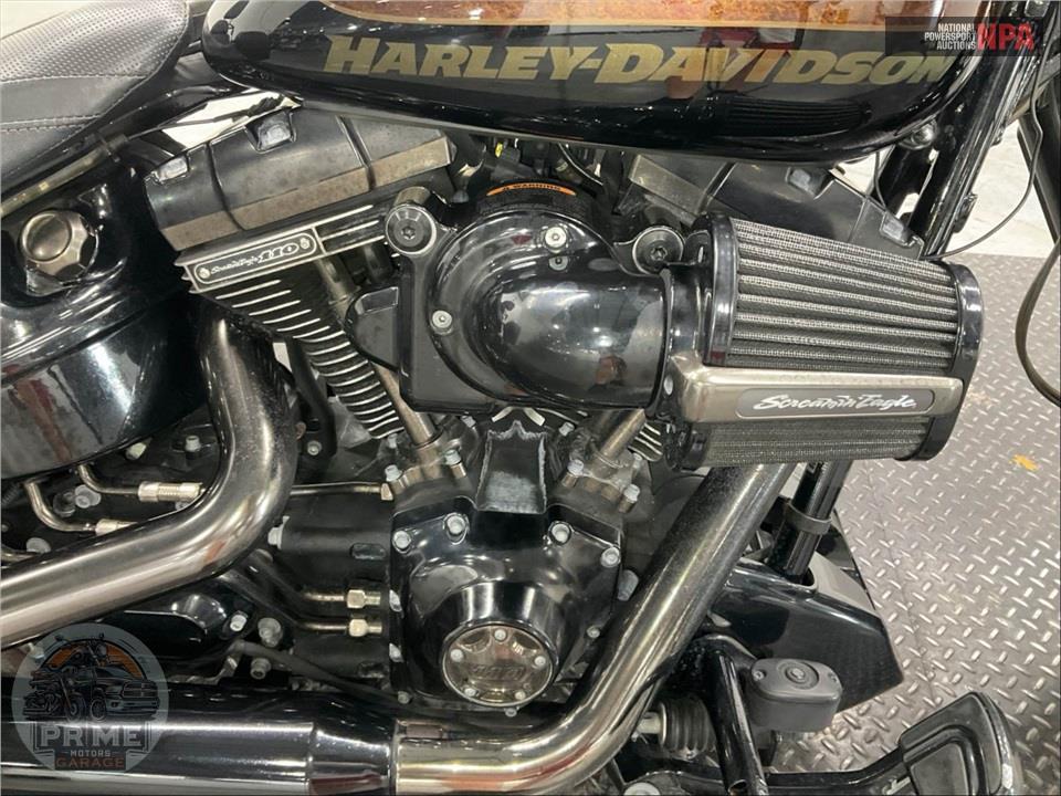 2017 Harley-Davidson FXSE CVO PRO STREET BREAKOUT — фото 7