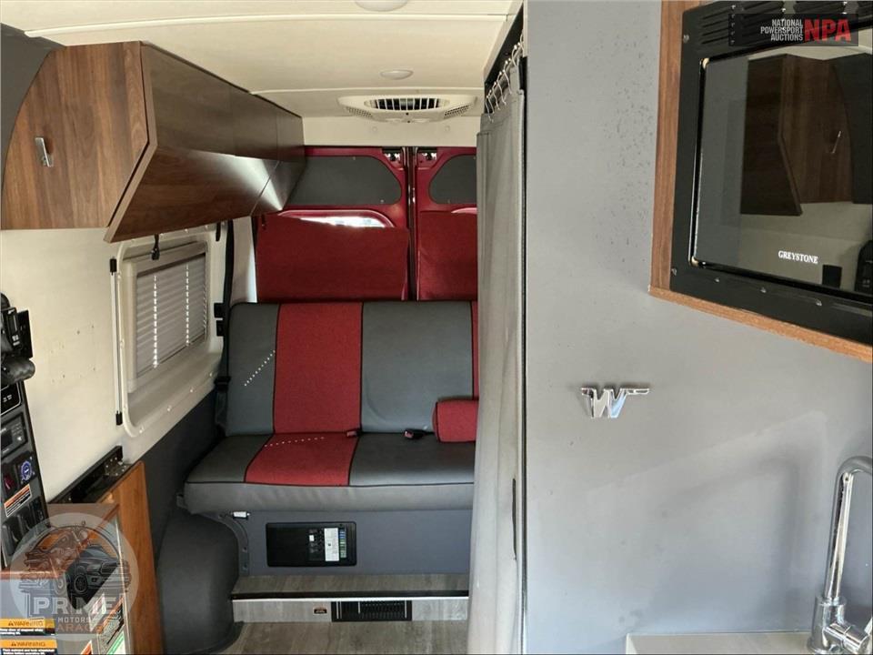 2023 Winnebago M-59RA RAM - ROAM SERIES — фото 8