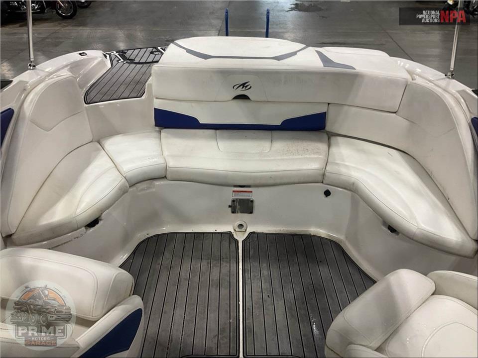 2014 Monterey Boat 224 FS/BR L=23/E=220HP MERC IB — фото 23