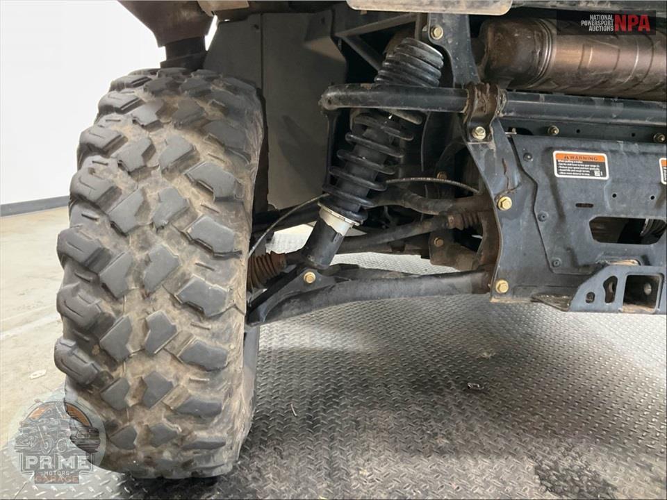 2025 Can-Am DEFENDER LIMITED CAB HD10 — фото 22