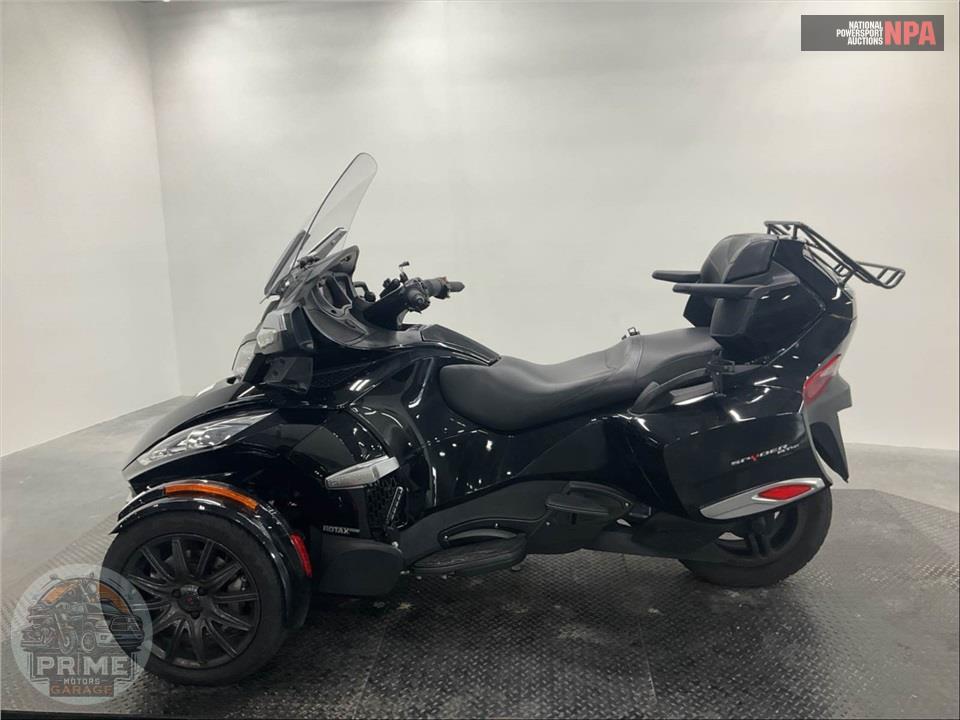 2014 Can-Am SPYDER RT-S SE6 — фото 3