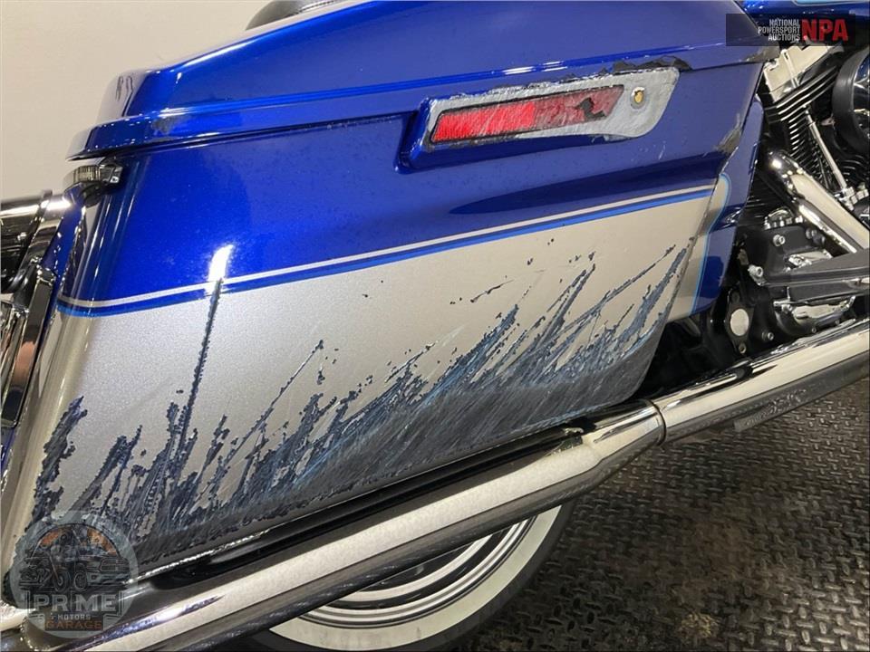 2009 Harley-Davidson FLHTCU ULTRA CLASSIC ELECTRA GLIDE — фото 37
