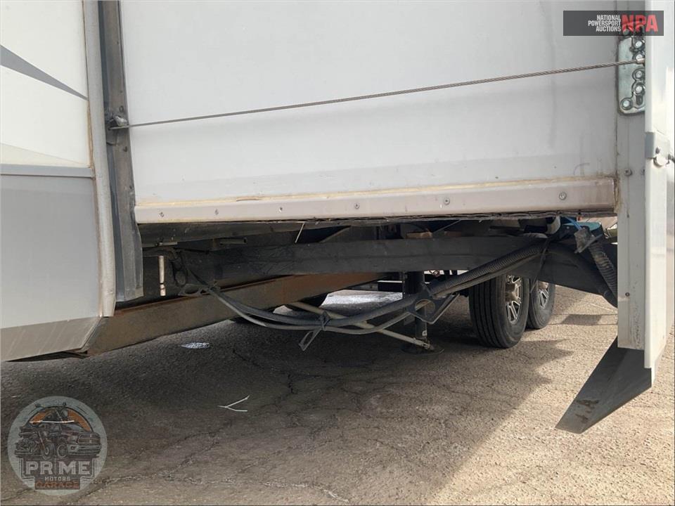2017 Highland Ridge Rv M-397FBS - 3X FIFTH WHEEL SERIES — фото 43