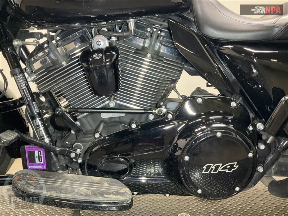 2021 Harley-Davidson FLTRXS ROAD GLIDE SPECIAL — фото 7