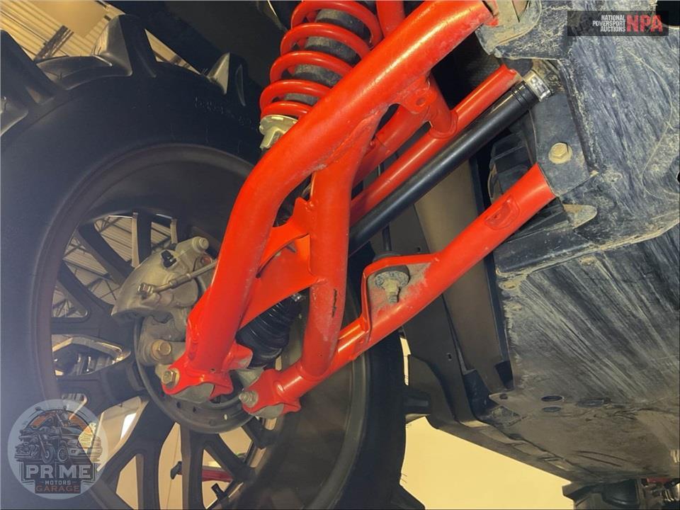 2023 Can-Am DEFENDER X MR HD10 WITH DOORS — фото 23