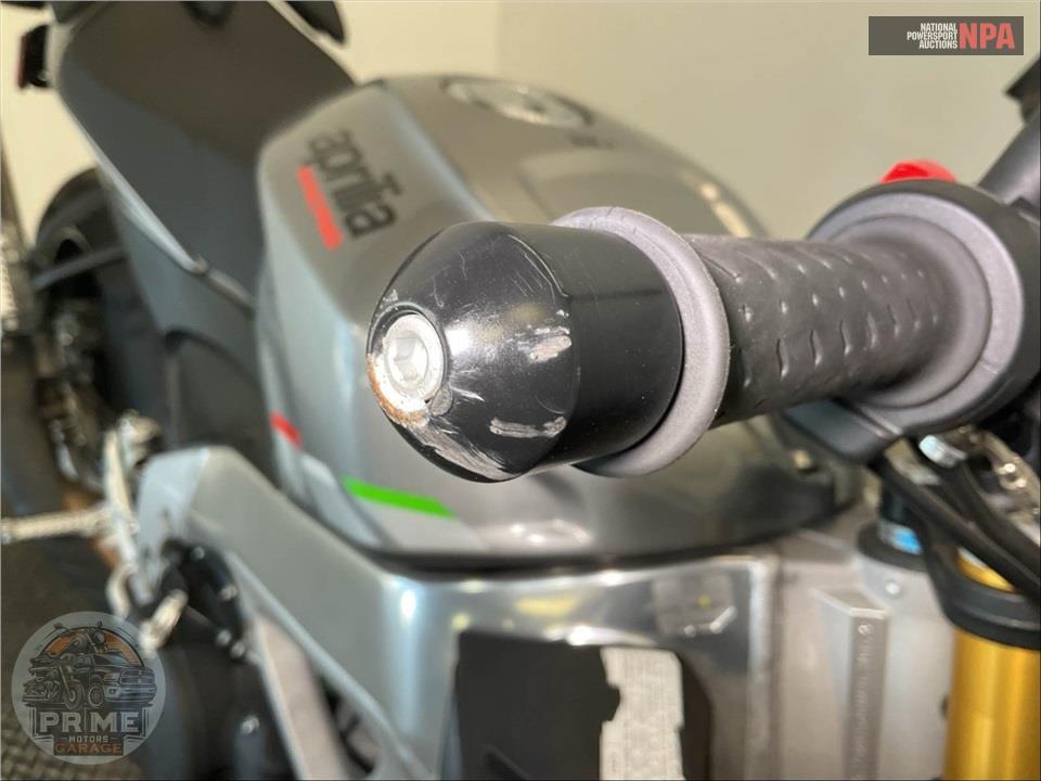 2023 Aprilia TUONO V4 RR 1100 — фото 19