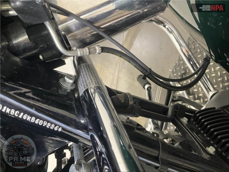 2019 Harley-Davidson FLHX STREET GLIDE — фото 12
