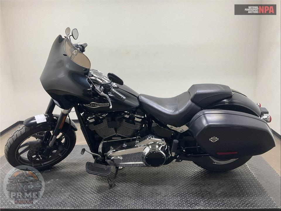 2018 Harley-Davidson FLSB SPORT GLIDE — фото 3