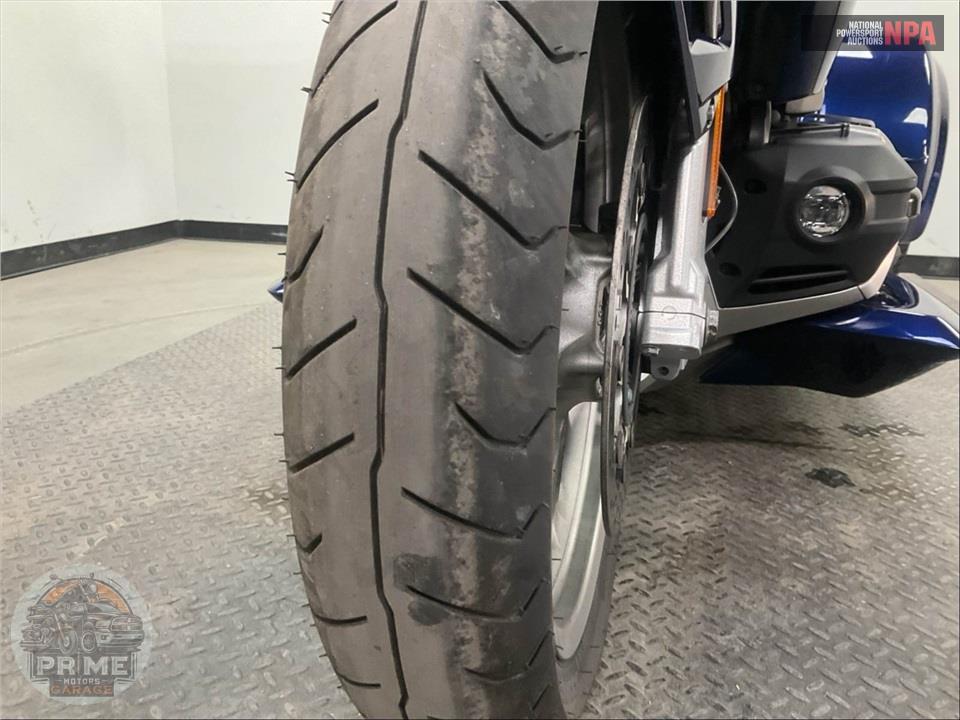 2018 Honda GL1800D GOLDWING TOUR DCT (BLUE) — фото 18