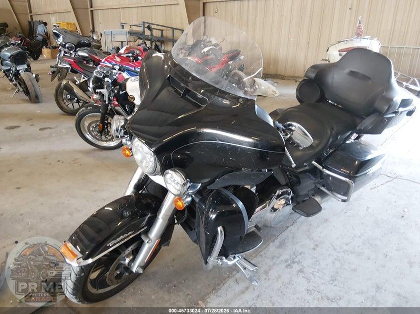 2016 HARLEY-DAVIDSON FLHTCU (ULTRA CLASSIC ELECTRA GLIDE) ULTRA CLASSIC ELECTRA GLD — фото 2