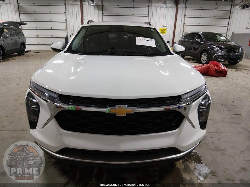 2025 CHEVROLET TRAX FWD LT — фото 13
