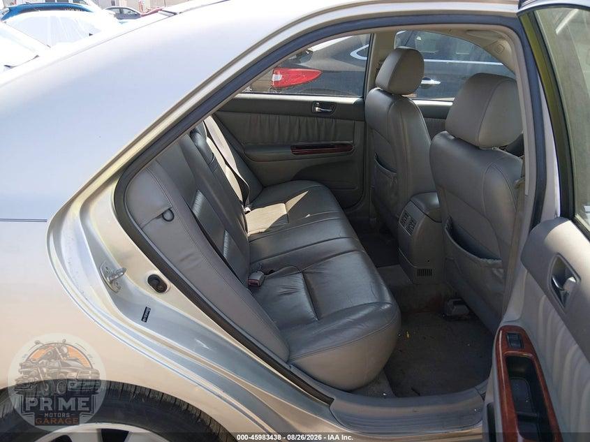 2004 TOYOTA CAMRY XLE — фото 8