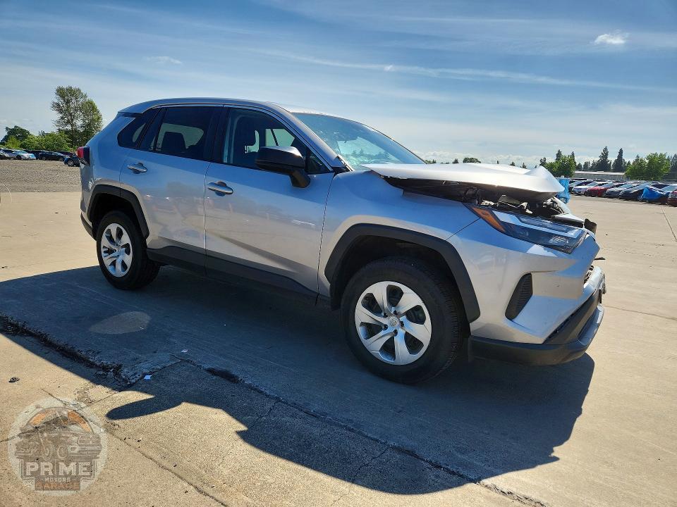 2023 TOYOTA RAV4 — фото 8