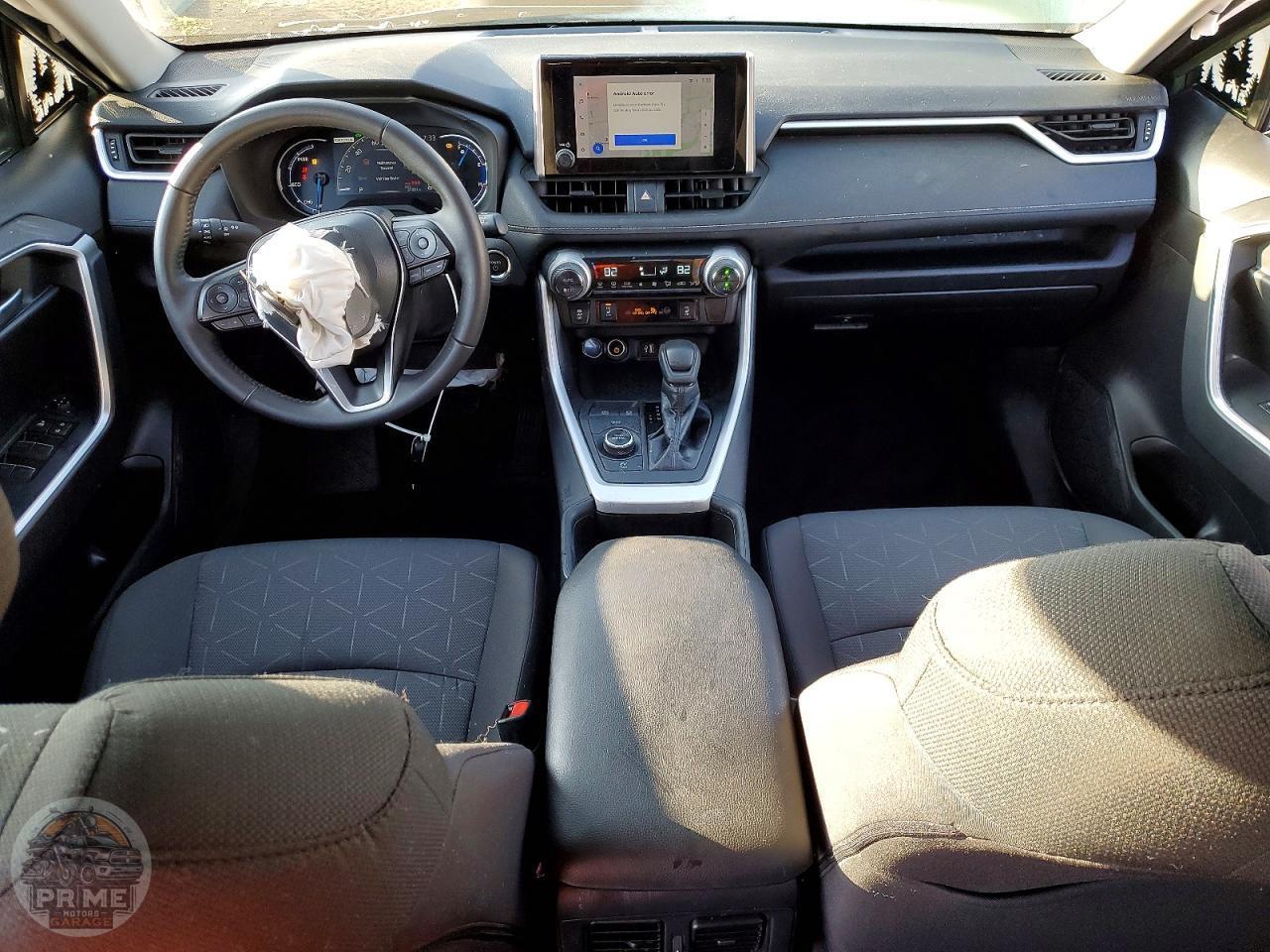 2025 TOYOTA RAV4 — фото 16