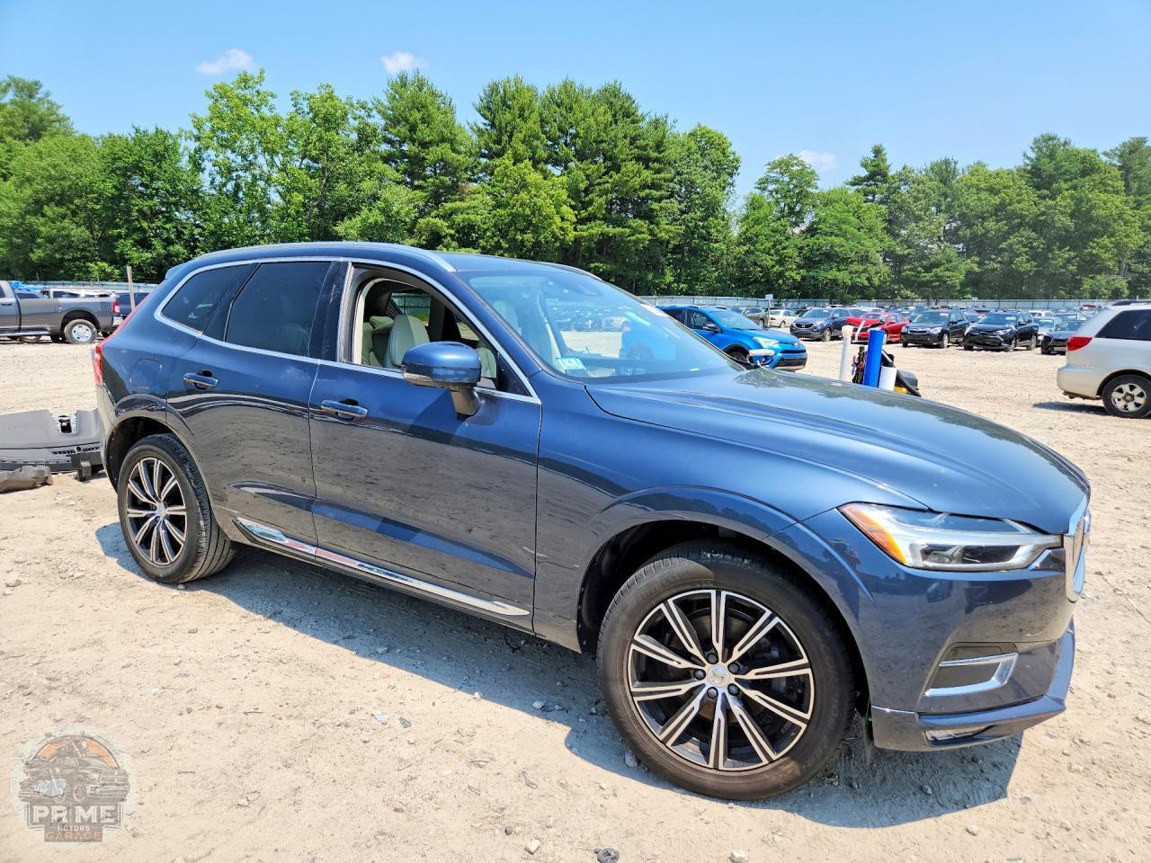 2020 VOLVO XC60 — фото 4