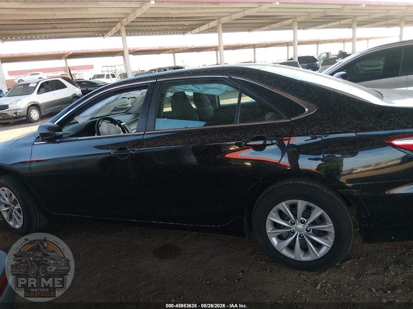 2016 TOYOTA CAMRY LE — фото 14