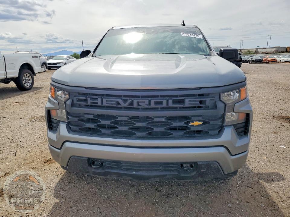2025 CHEVROLET SILVERADO — фото 5