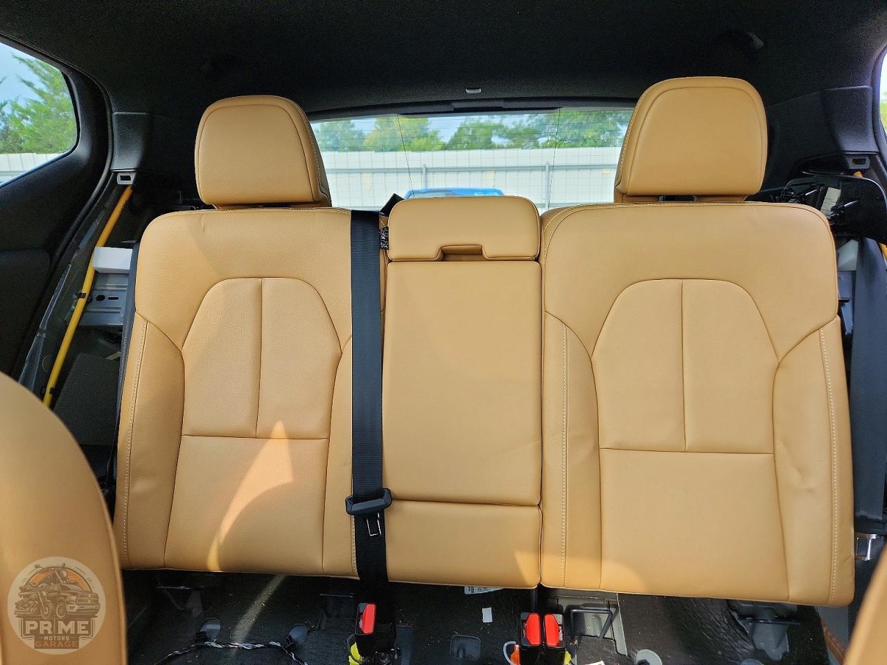 2020 VOLVO XC40 — фото 10