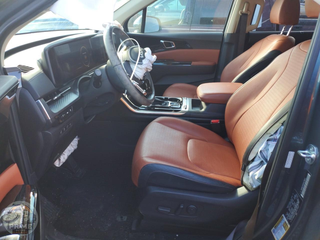 2023 KIA CARNIVAL — фото 7
