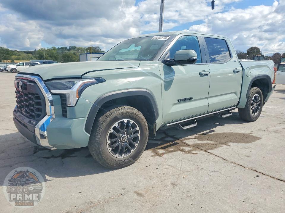 2024 TOYOTA TUNDRA — фото 1