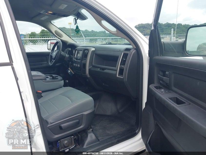 2017 RAM 3500 TRADESMAN  4X4 8' BOX — фото 4