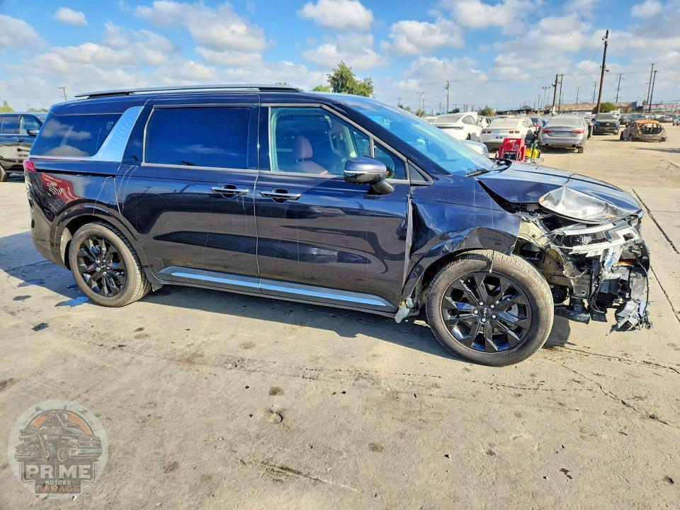 2024 KIA CARNIVAL — фото 8
