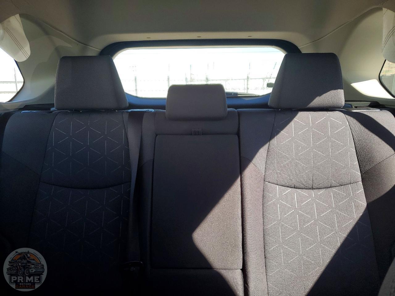 2020 TOYOTA RAV4 — фото 10